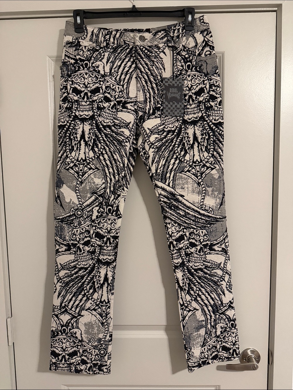 Rebel Vengeance Tapestry Denim Pants Skull Graphic Jeans in Black & Bone Sz 32